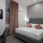 Blanc Rooms